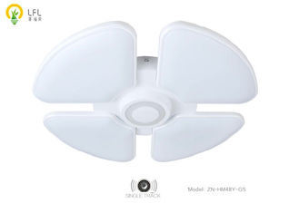 Đèn ngoài trời LED thương mại bền - 220V Voltage Aluminium Construction
